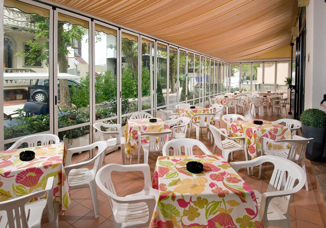 Hotel Granada Cattolica Exterior foto